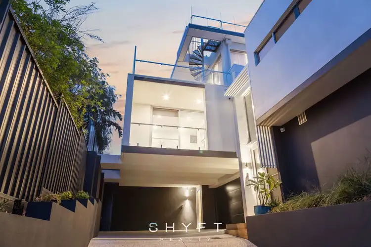 35D Nautilus Crescent, Scarborough WA 6019