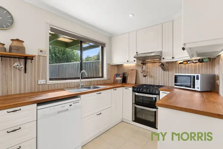 Sixth view of Homely house listing, 5 Marengo Place, Isabella Plains ACT 2905