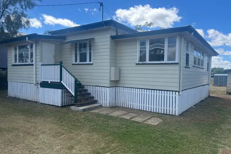3 Amelia Street, Dalby QLD 4405
