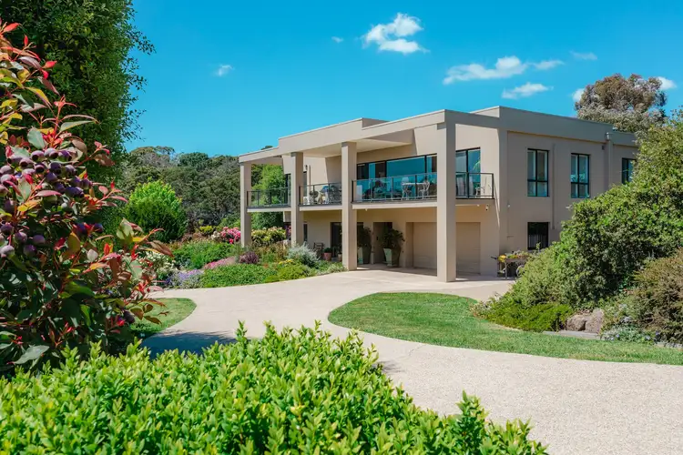 14 Hove Road, Mount Martha VIC 3934