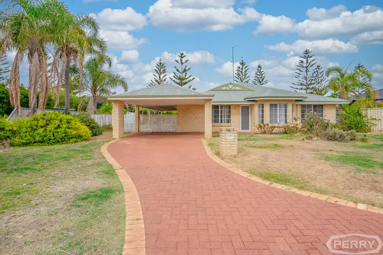16 Lilac Green, Halls Head WA 6210