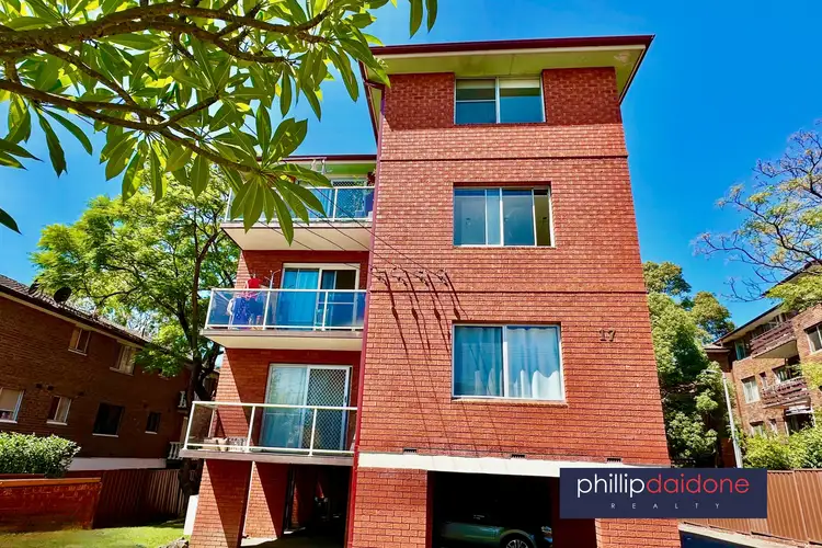 5/17 The Crescent, Berala NSW 2141