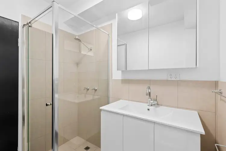 Fifth view of Homely unit listing, 4/26 Lang Parade, Auchenflower QLD 4066