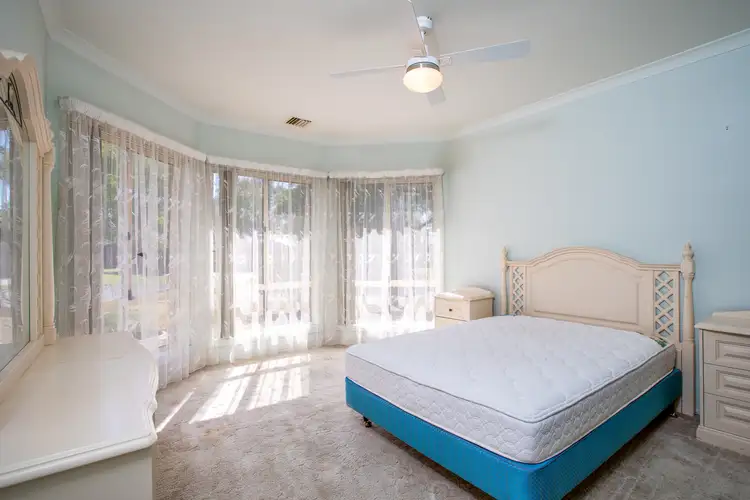 Sixth view of Homely house listing, 15 Irene Court, North Albury NSW 2640