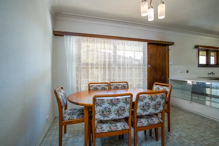 Fifth view of Homely house listing, 572 Logan Road, North Albury NSW 2640