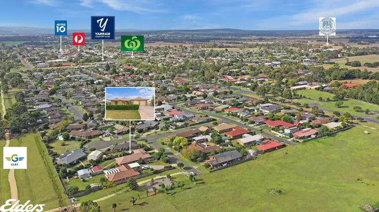 8 Deanne Drive