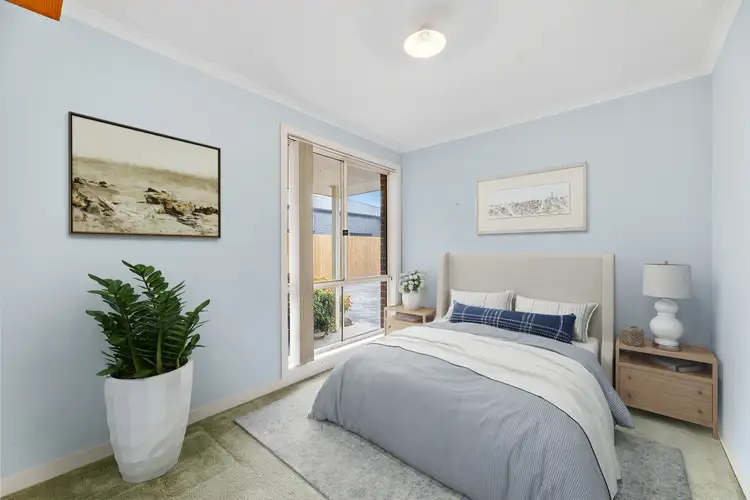 Fourth view of Homely unit listing, 2/4 Greenlaw Crescent, Berwick VIC 3806