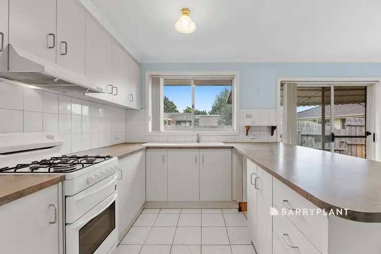 Sixth view of Homely unit listing, 2/4 Greenlaw Crescent, Berwick VIC 3806