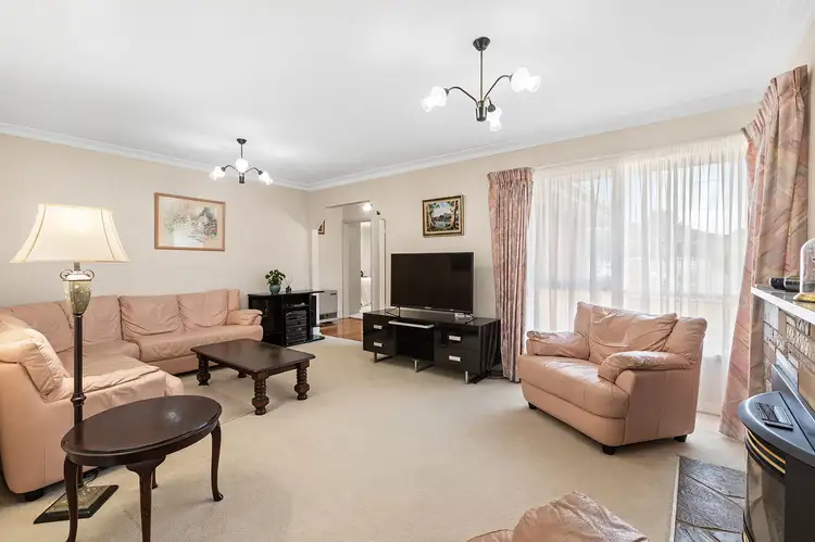 Fifth view of Homely house listing, 2 Como Court, Dandenong North VIC 3175