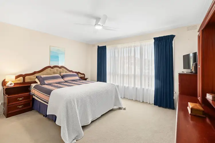 Sixth view of Homely house listing, 2 Como Court, Dandenong North VIC 3175