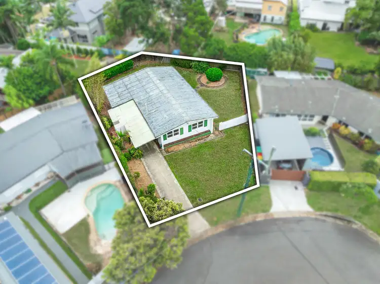 Second view of Homely house listing, 8 Coolcrest Street, Wynnum QLD 4178