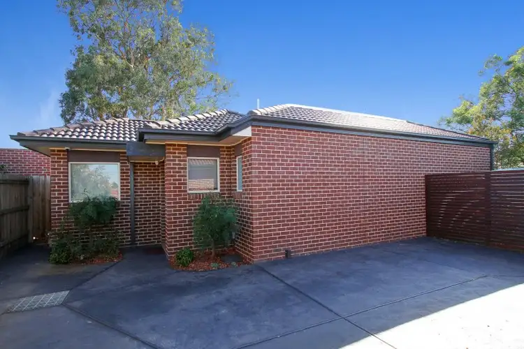 Second view of Homely unit listing, 3/7 Lane Crescent, Reservoir VIC 3073
