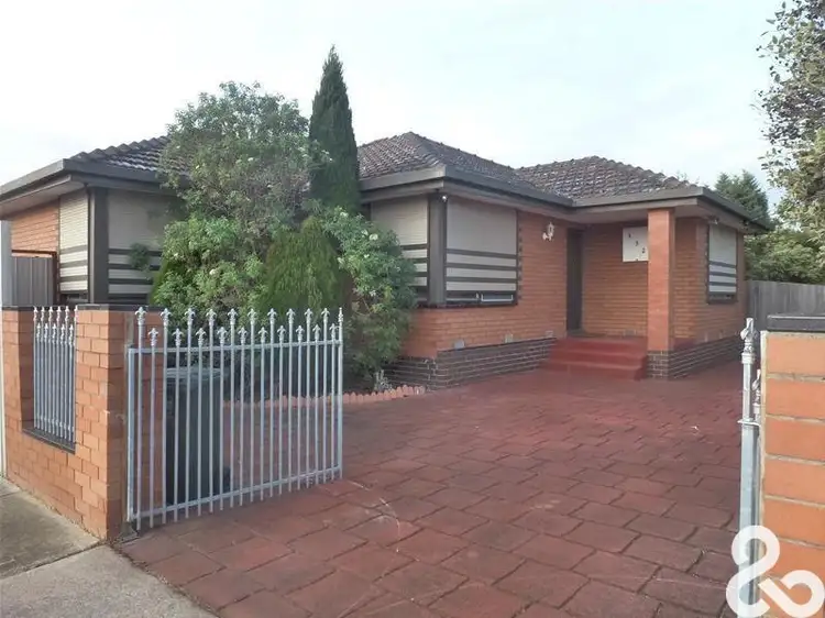 132 Mount View Road, Lalor VIC 3075