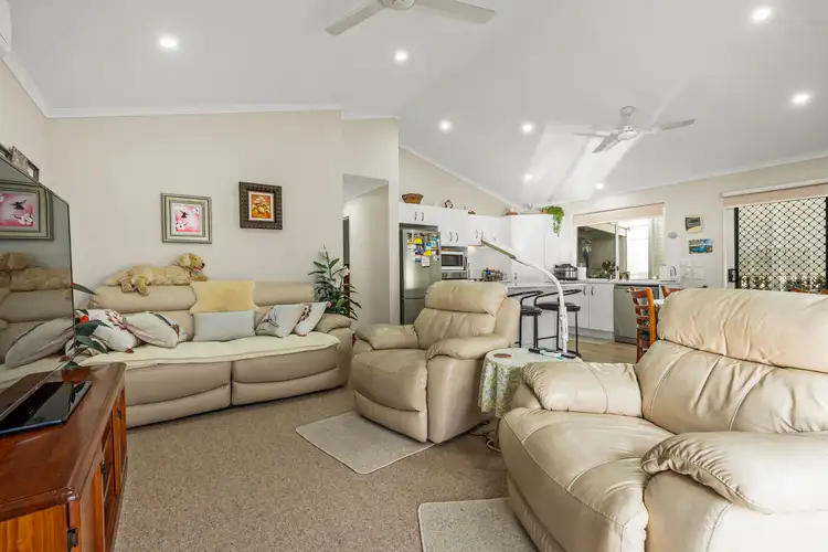64/1 Norman Street, Lake Conjola NSW 2539
