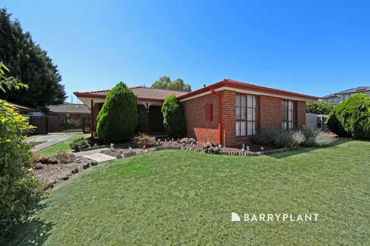 4 Laggan Court, Endeavour Hills VIC 3802