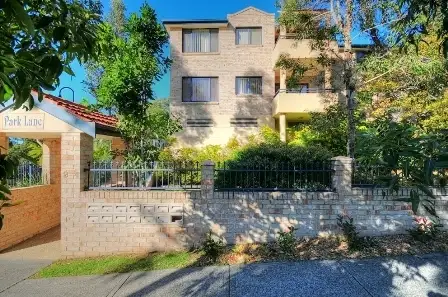 10/2-4 Mia Mia Street, Girraween NSW 2145