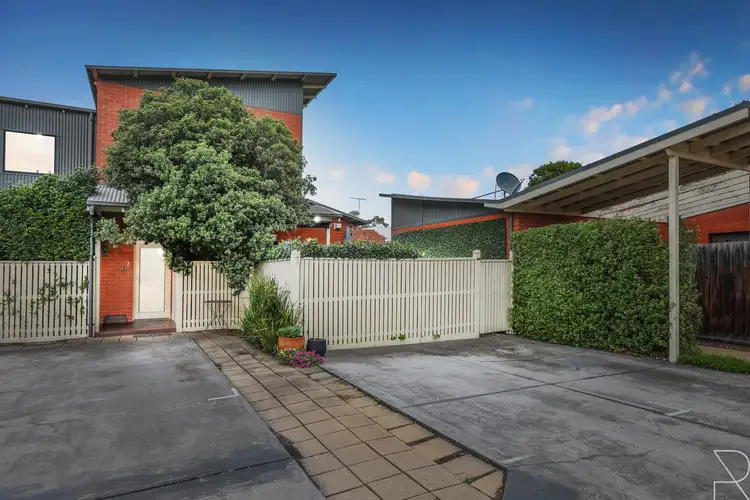 7/13 Blackwood Street