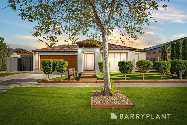25 Leichardt Drive, Manor Lakes VIC 3024