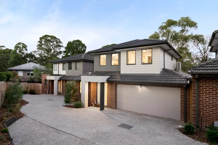 2/7 Maurine Court, Ringwood North VIC 3134