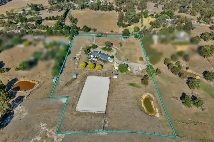 50 Robins Avenue, Humevale VIC 3757