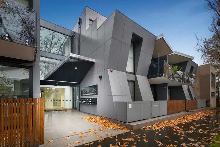 203/102 Rankins Road, Kensington VIC 3031