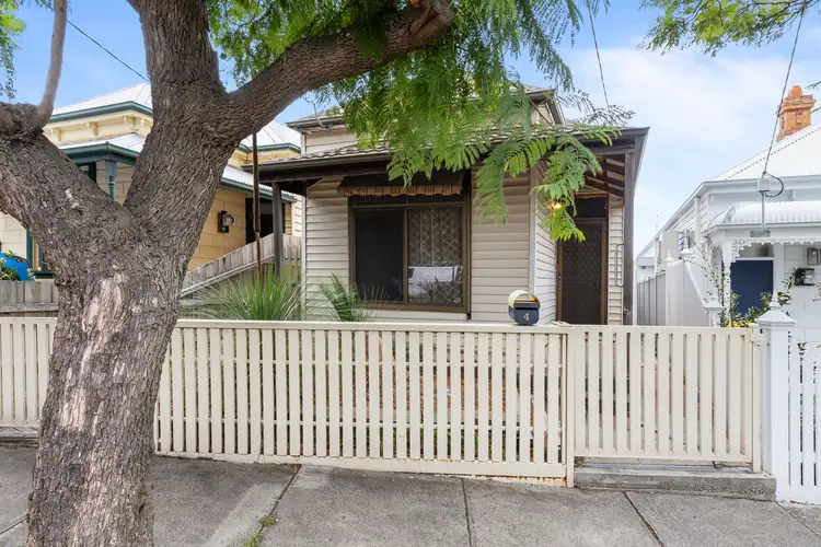4 Collins Street, Essendon VIC 3040
