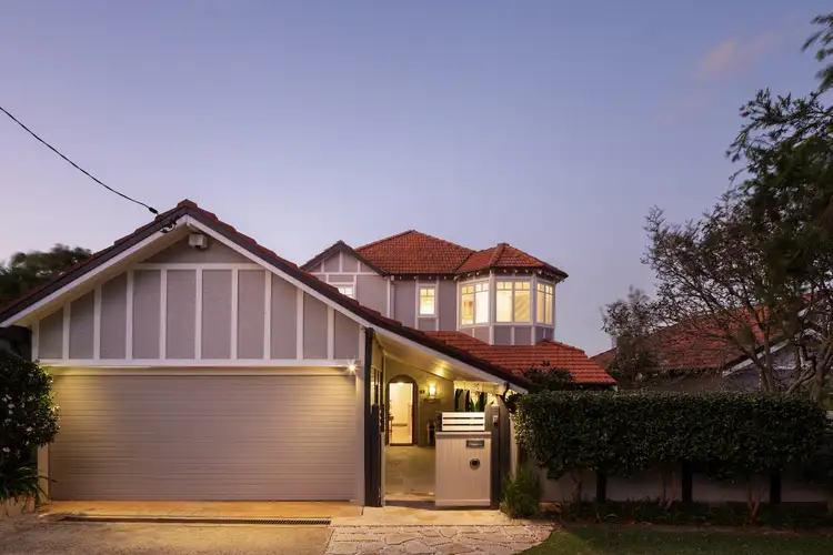 5 Bega Road, Northbridge NSW 2063