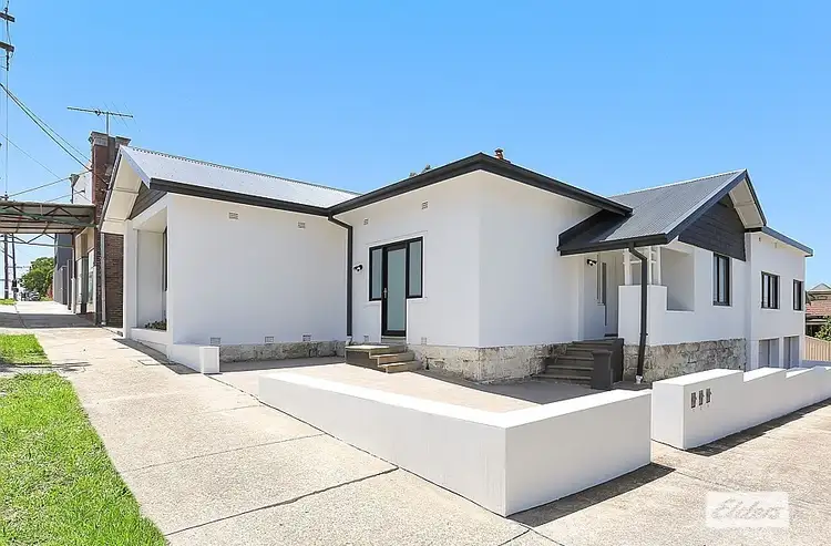 1/3 Glenfarne Street