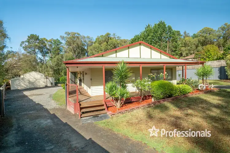 6 Merlin Street, Chum Creek VIC 3777