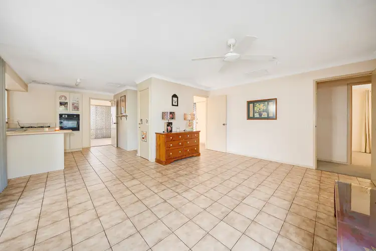 Sixth view of Homely house listing, 8 Paringa Place, Gosnells WA 6110