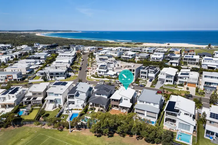 45 Peregrine Drive, Greenhills Beach NSW 2230