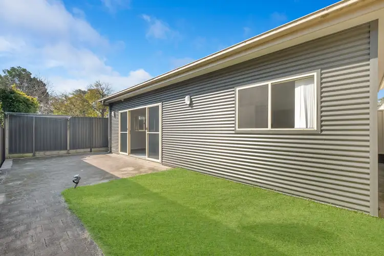 23a Woolcott Street