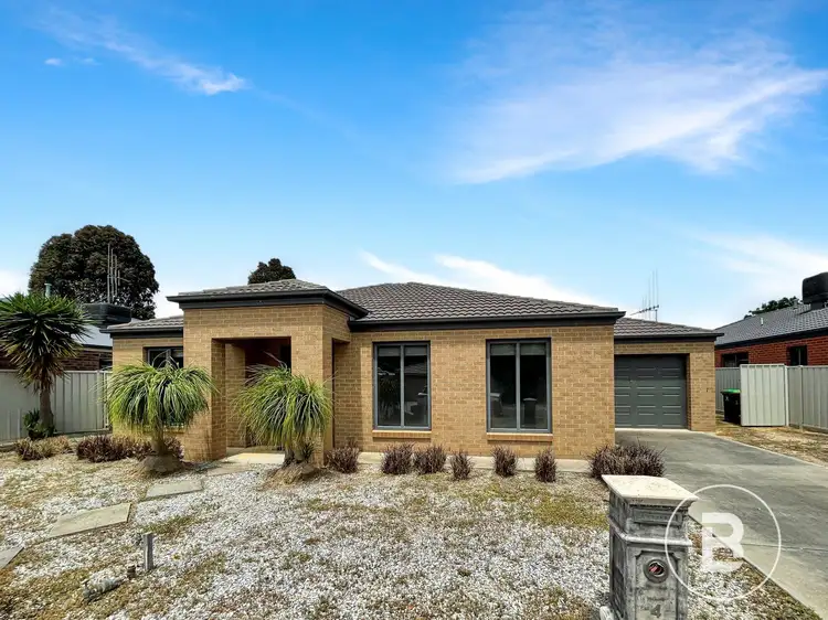 4 Crossley Avenue, Epsom VIC 3551