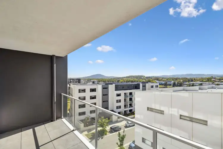 225/325 Anketell Street, Greenway ACT 2900