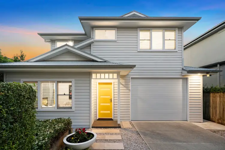 2 Wallace Street