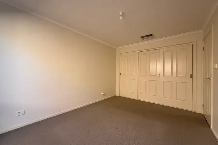 Fifth view of Homely house listing, 21 David Circuit, Hillside VIC 3037