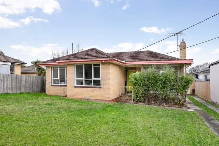 2 Morrie Crescent, Blackburn North VIC 3130