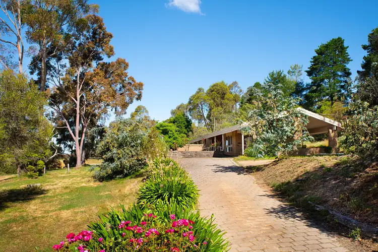 19 Fadersons Lane, Mandurang VIC 3551
