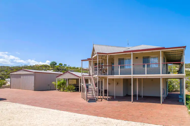 291 Pindari Place, Karakin WA 6044