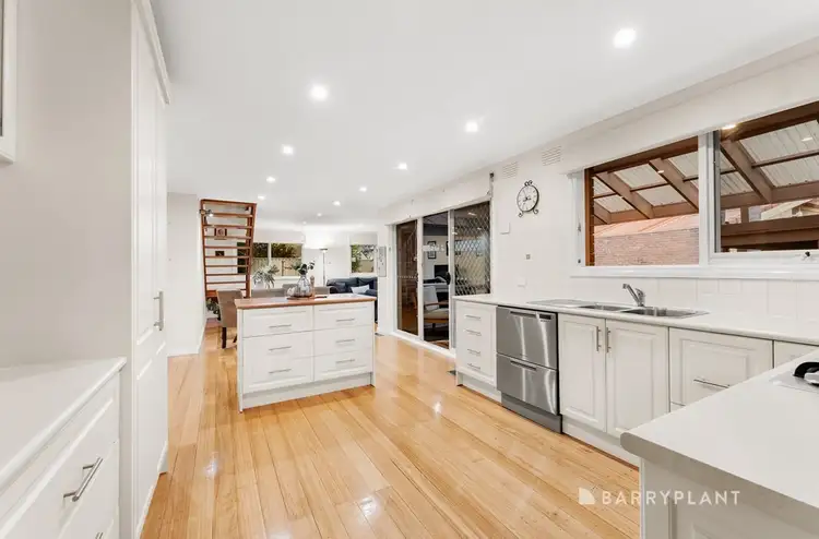 Fifth view of Homely house listing, 4 Peacock Close, Mill Park VIC 3082