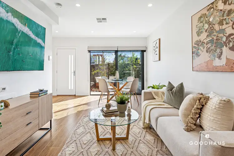 5C Woodberry Avenue, Coombs ACT 2611