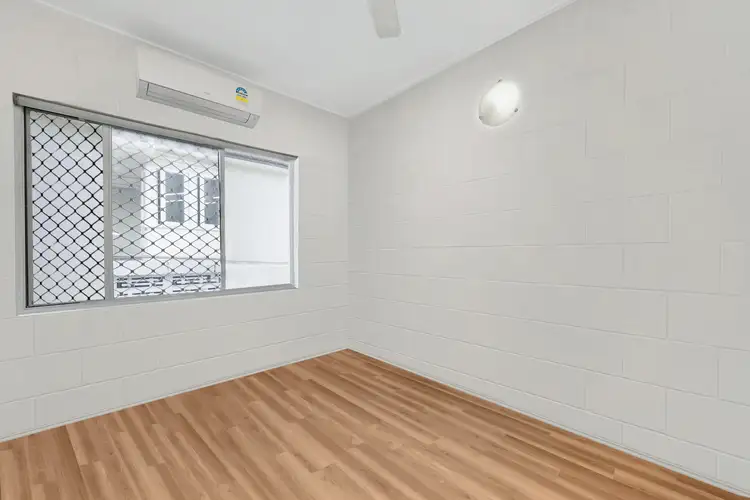 Fifth view of Homely unit listing, 1/179 Bundock Street, West End QLD 4810