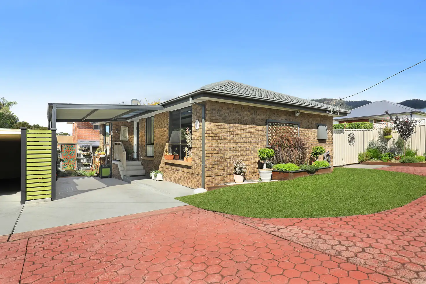 Main view of Homely villa listing, 1/31 Russell Street, Balgownie NSW 2519