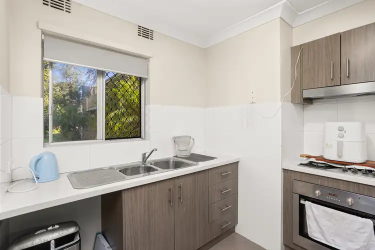 Sixth view of Homely unit listing, 1/40 Reynolds Way, Withers WA 6230
