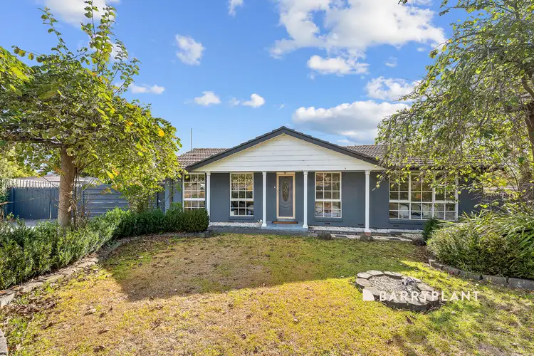 9 St James Court, Narre Warren VIC 3805