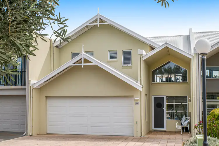 Second view of Homely villa listing, 24/2 Robertson Road, Ledge Point WA 6043