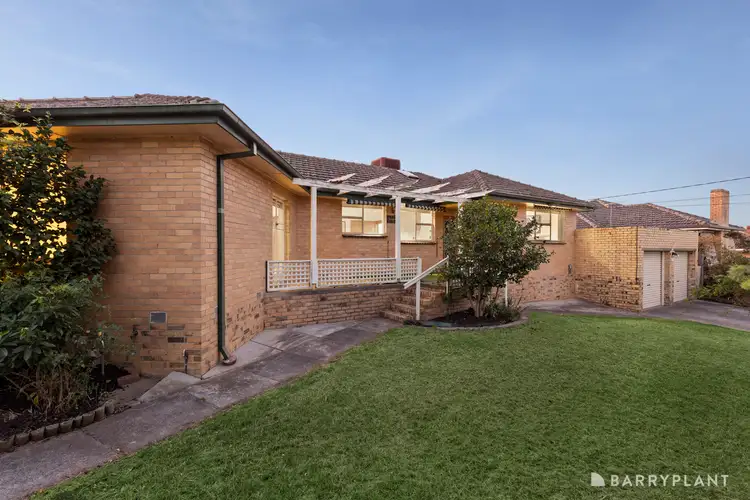 15 High Street, Watsonia VIC 3087