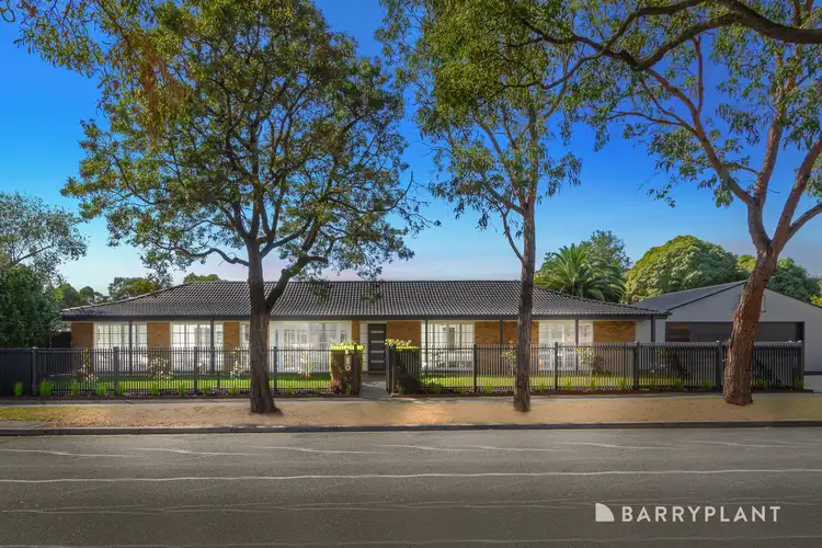 6 Leeds Drive, Kilsyth South VIC 3137