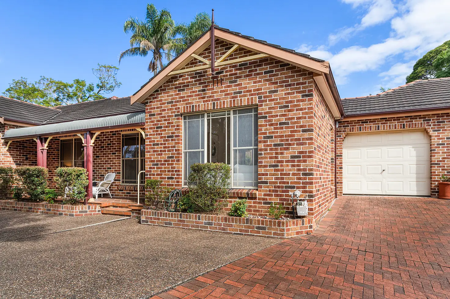 Main view of Homely villa listing, 2/62 Foothills Road, Balgownie NSW 2519