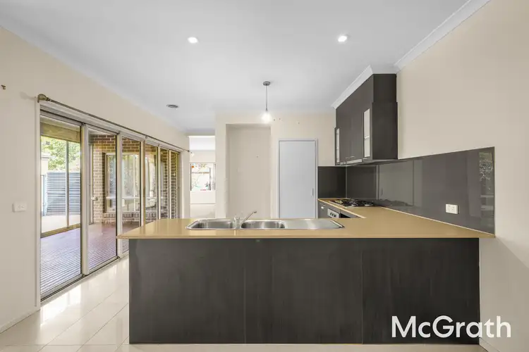 Fifth view of Homely house listing, 7 Kinglake Drive, Manor Lakes VIC 3024